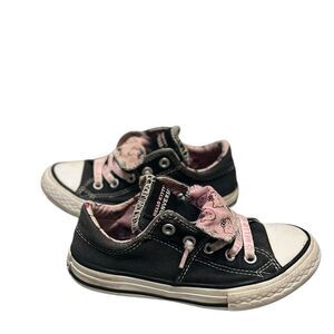 Hello Kitty x Converse Madison Toddler Low-Top Sneakers Black Pink Size 11